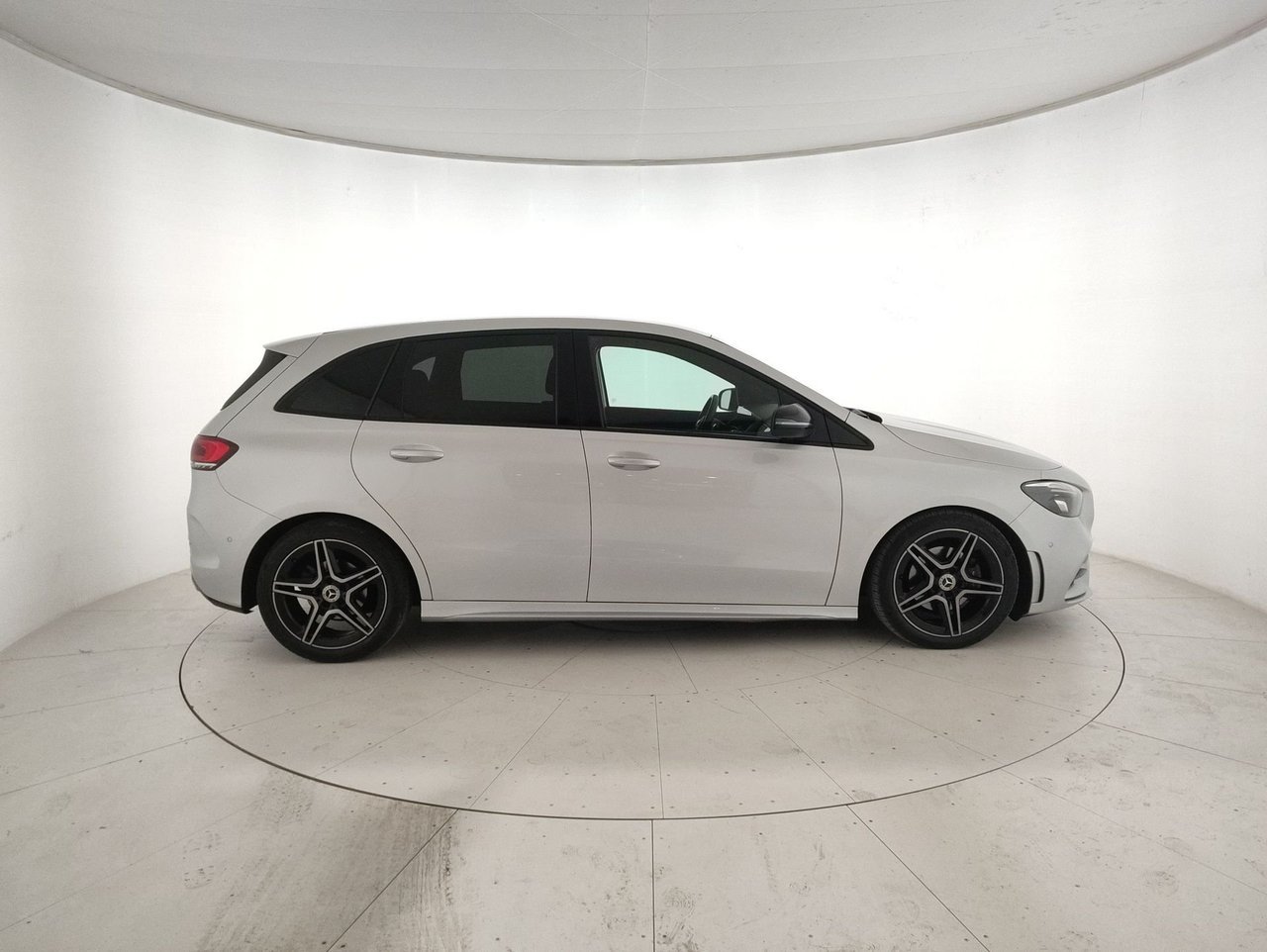 B 180 d Premium auto - Certified