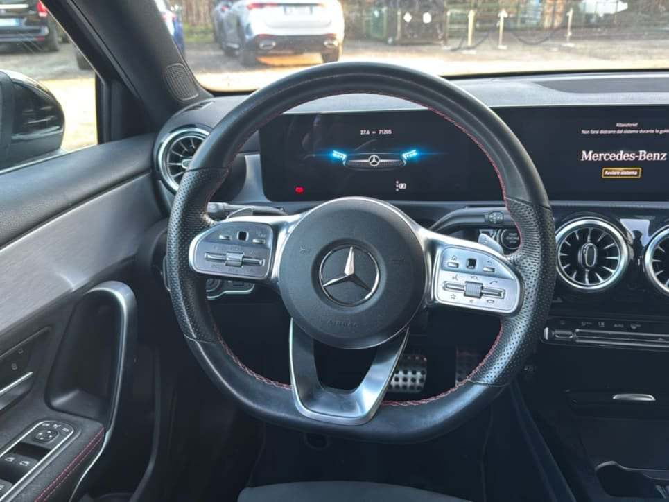 A 180 d Premium auto - Certified