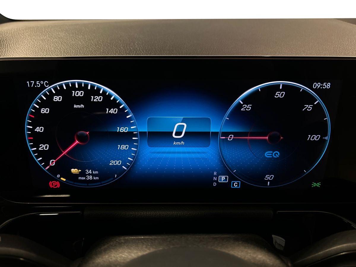 EQA 300 Sport Plus 4matic - Certified