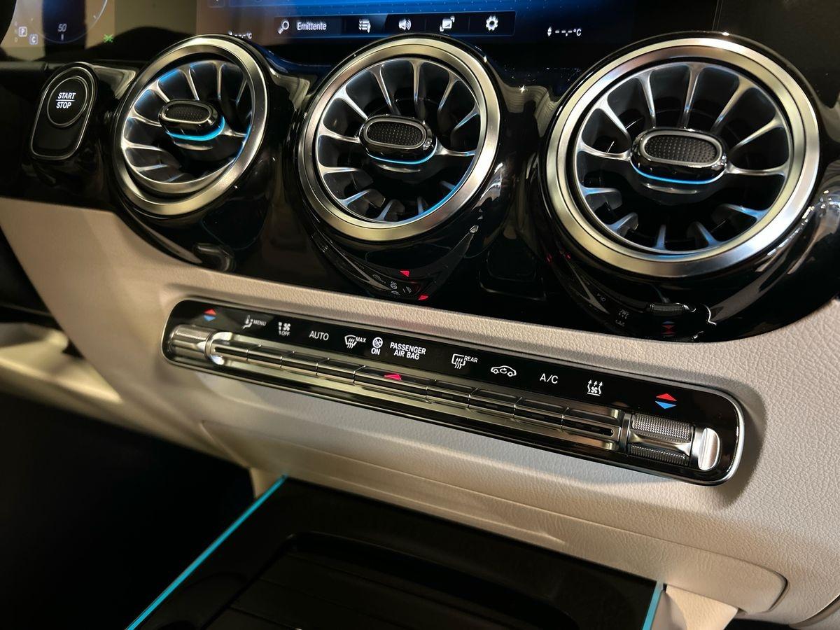 EQA 300 Sport Plus 4matic - Certified