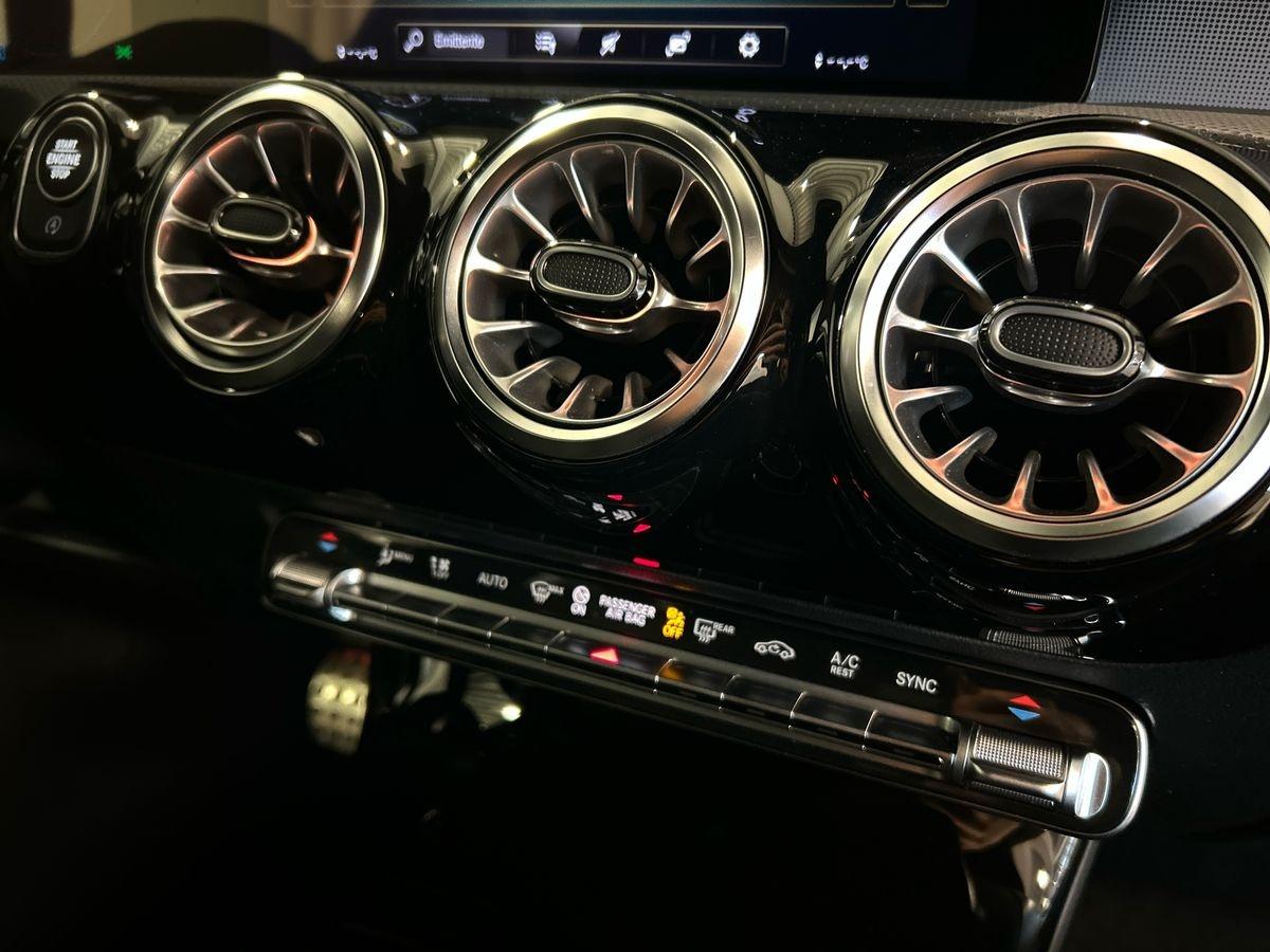 A 180 d Premium Night edition auto - Certified