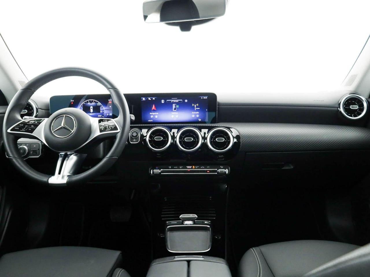 CLA Shooting Brake 180 d Advanced auto - Certified