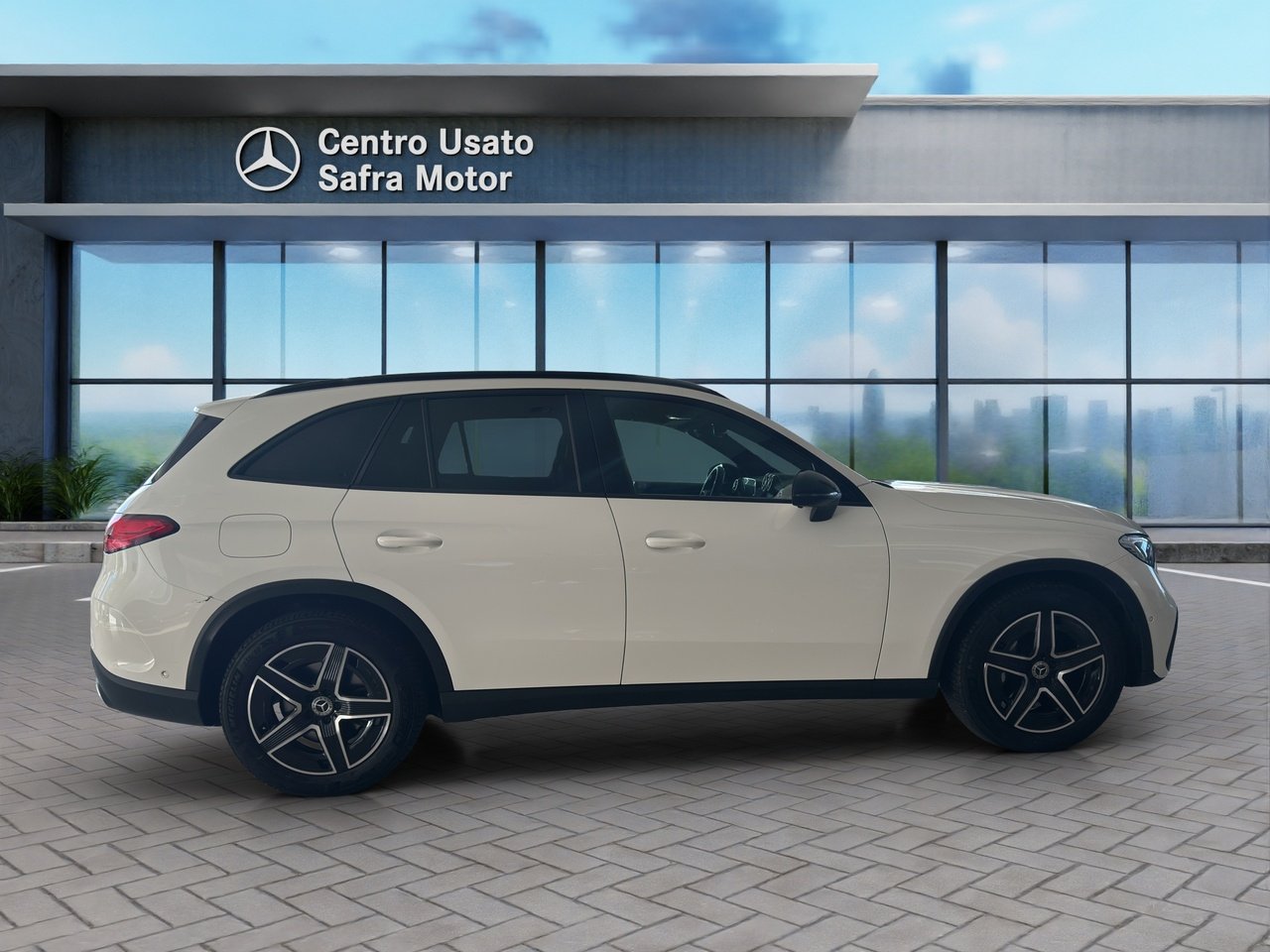 GLC 220 d AMG Line Advanced Plus 4matic auto - Mercedes Certified