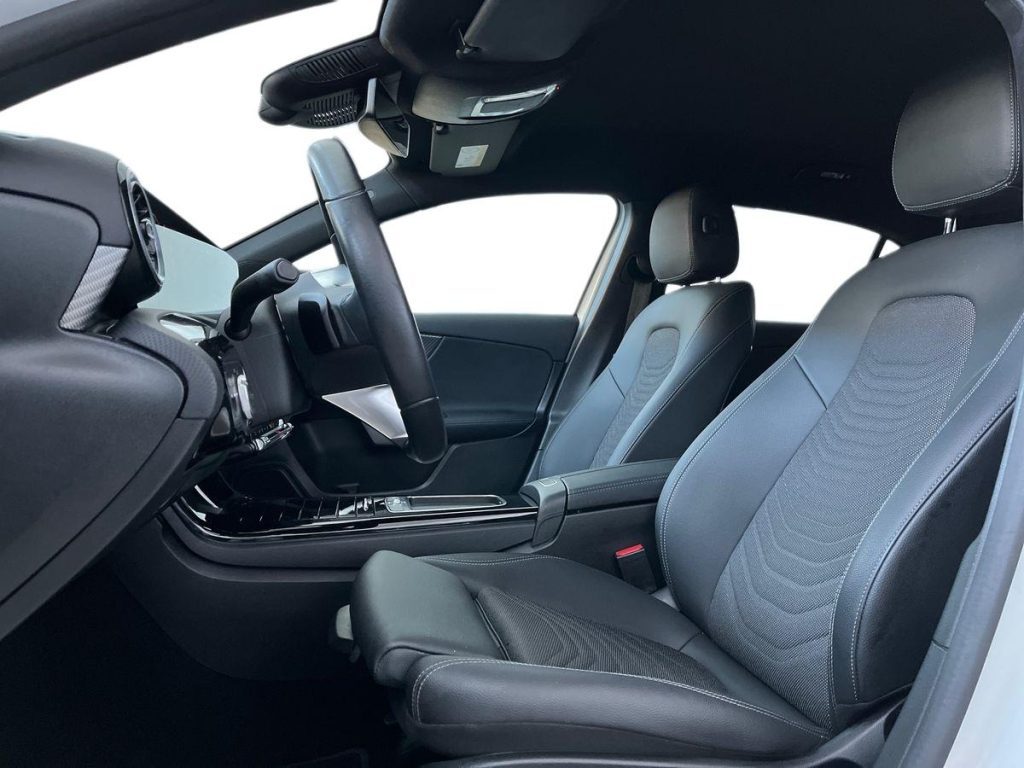 A 250 e phev Progressive Advanced auto - Certified