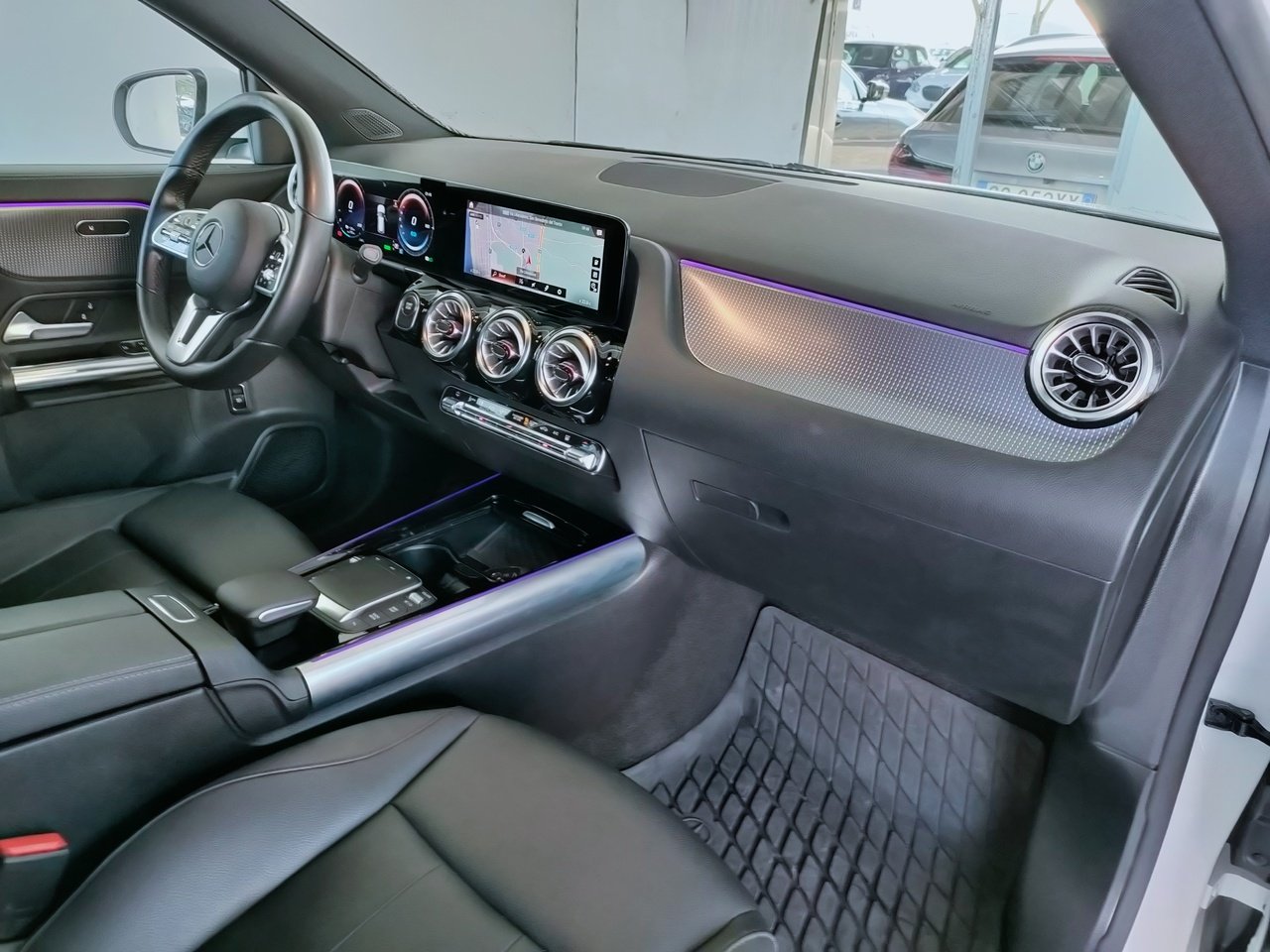 EQA 300 Sport Plus 4matic - Certified