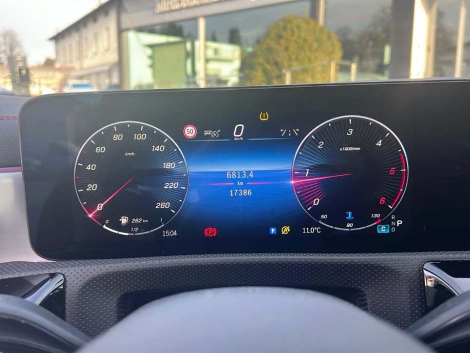 CLA Shooting Brake 200 d AMG Line Advanced Plus au - Certified