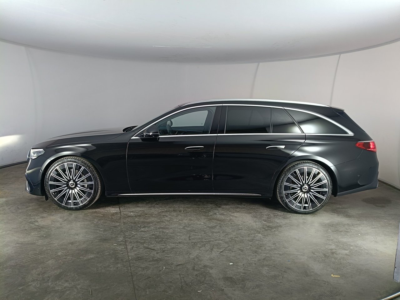 E SW 220 d AMG Line Premium Plus auto - Certified