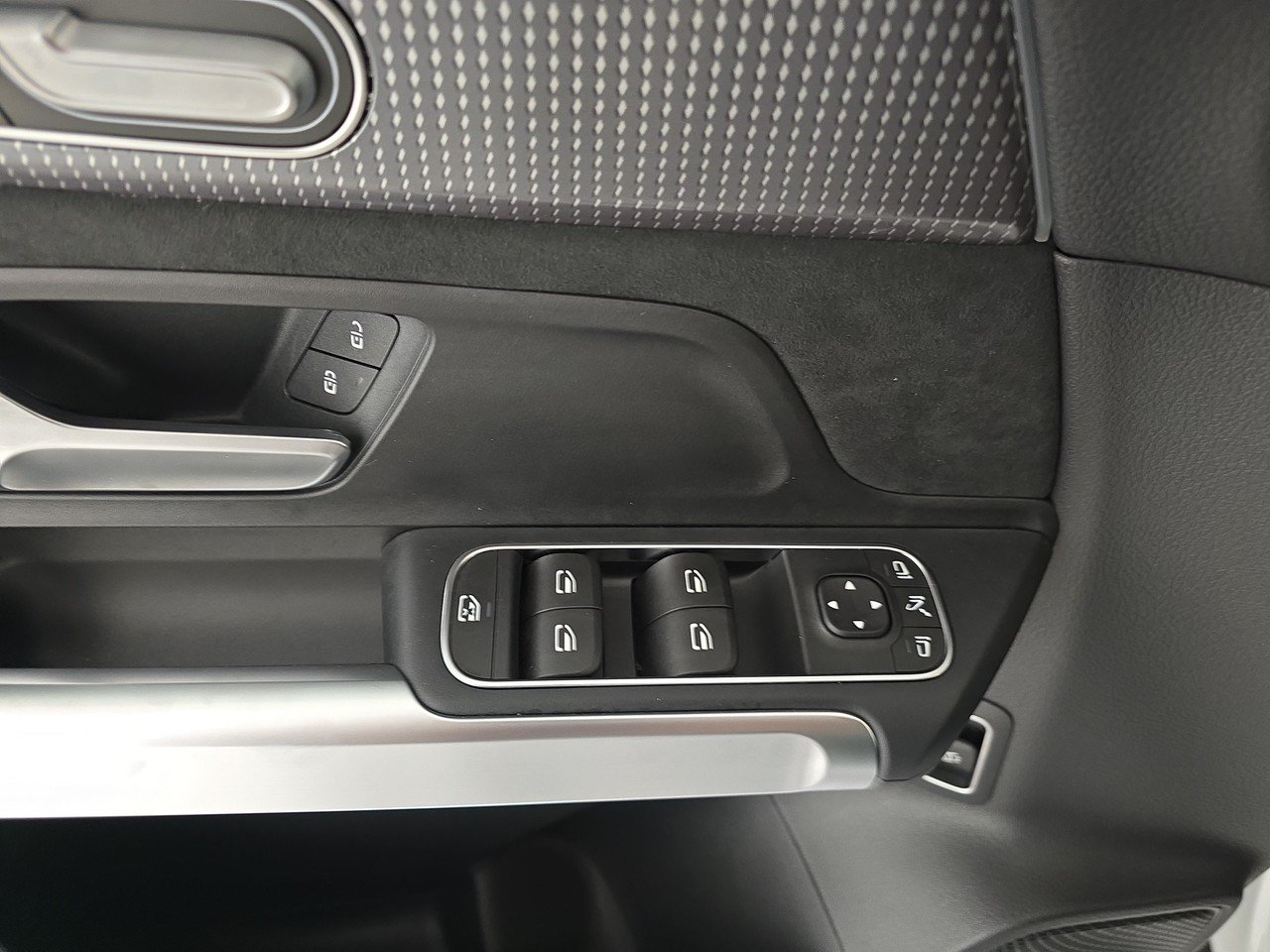 EQB 250+ Premium Plus - Certified