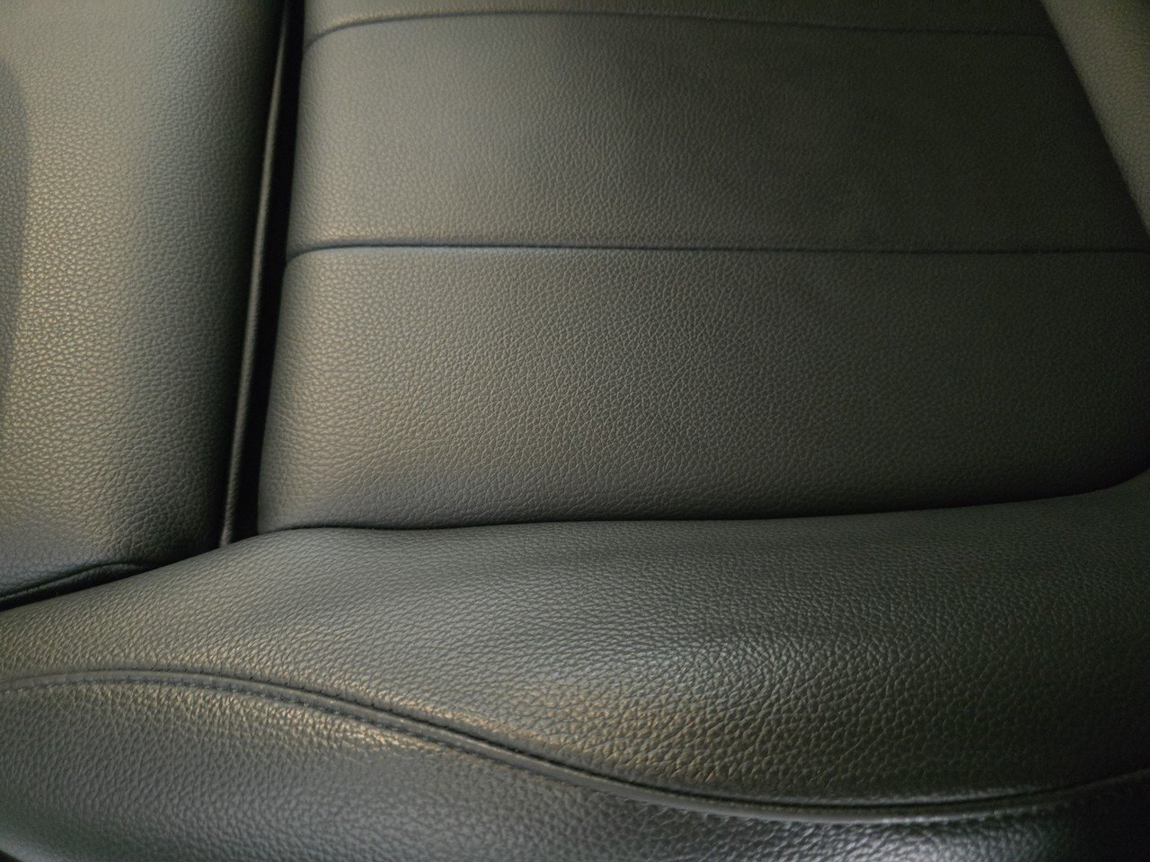 EQB 300 Sport 4matic - Certified