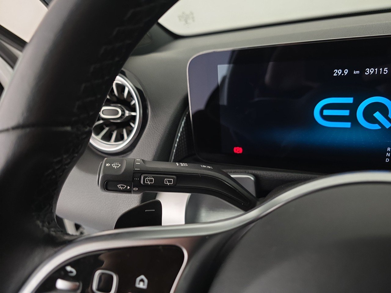 EQB 300 Sport 4matic - Certified