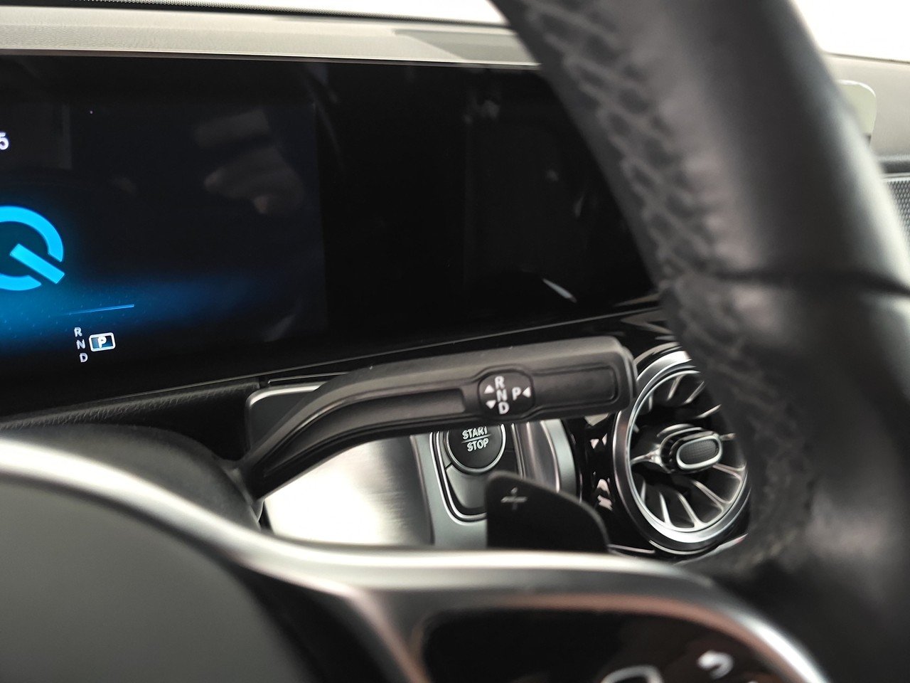 EQB 300 Sport 4matic - Certified