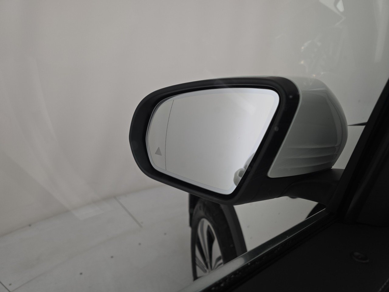 EQB 300 Sport 4matic - Certified