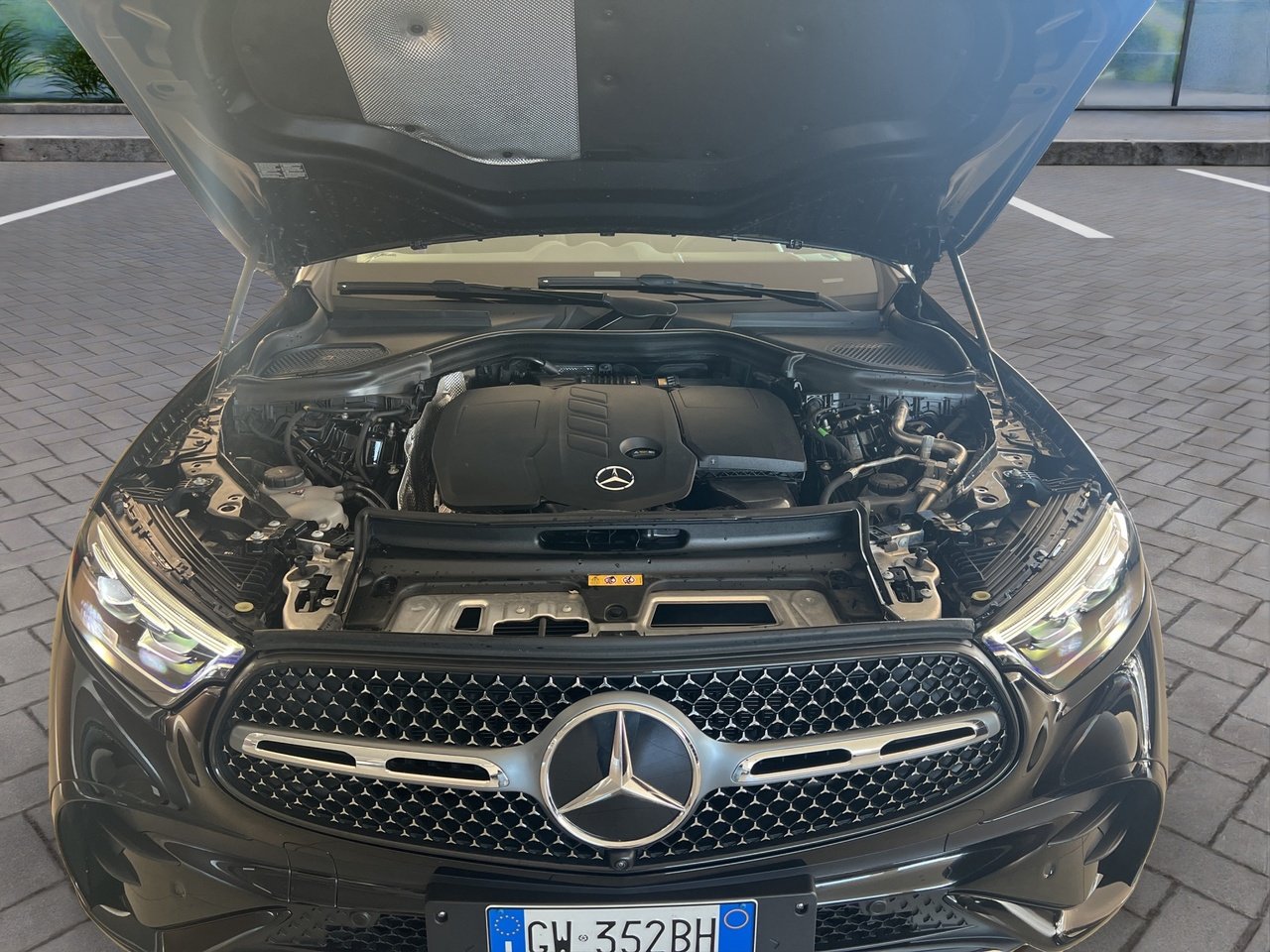 GLC Coupe 220 d AMG Line Premium Plus 4matic auto - Certified