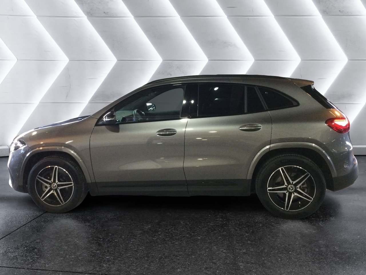 EQA 250+ AMG Line Advanced - Certified