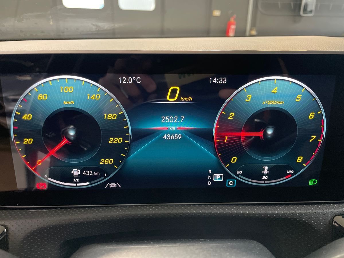 A 180 Premium auto - Certified