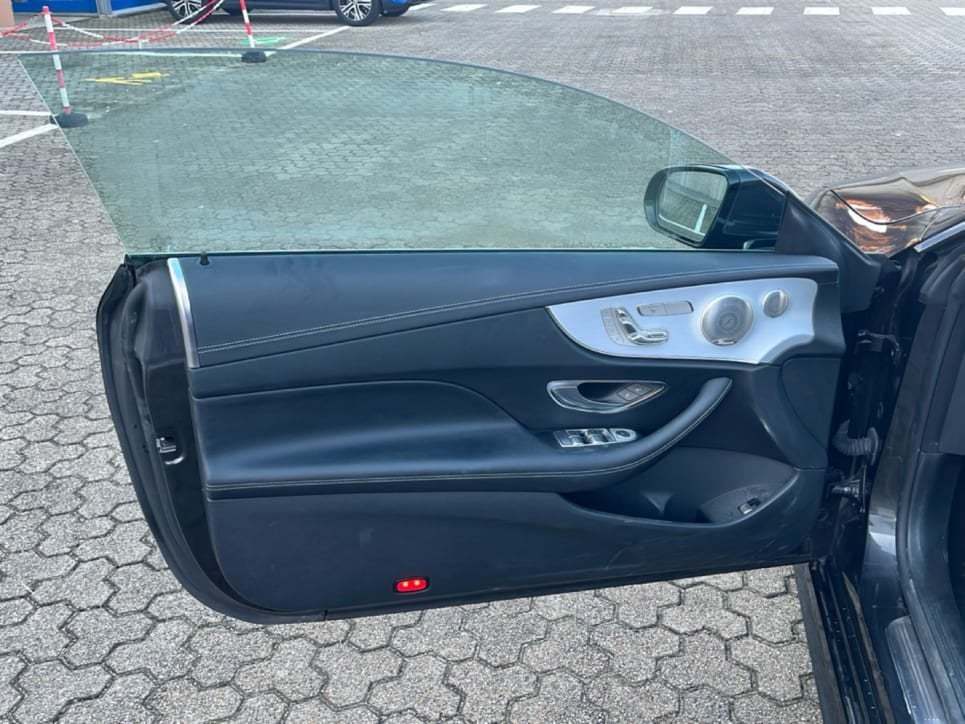 E Coupe 220 d Premium Plus 4matic auto my20 - Certified