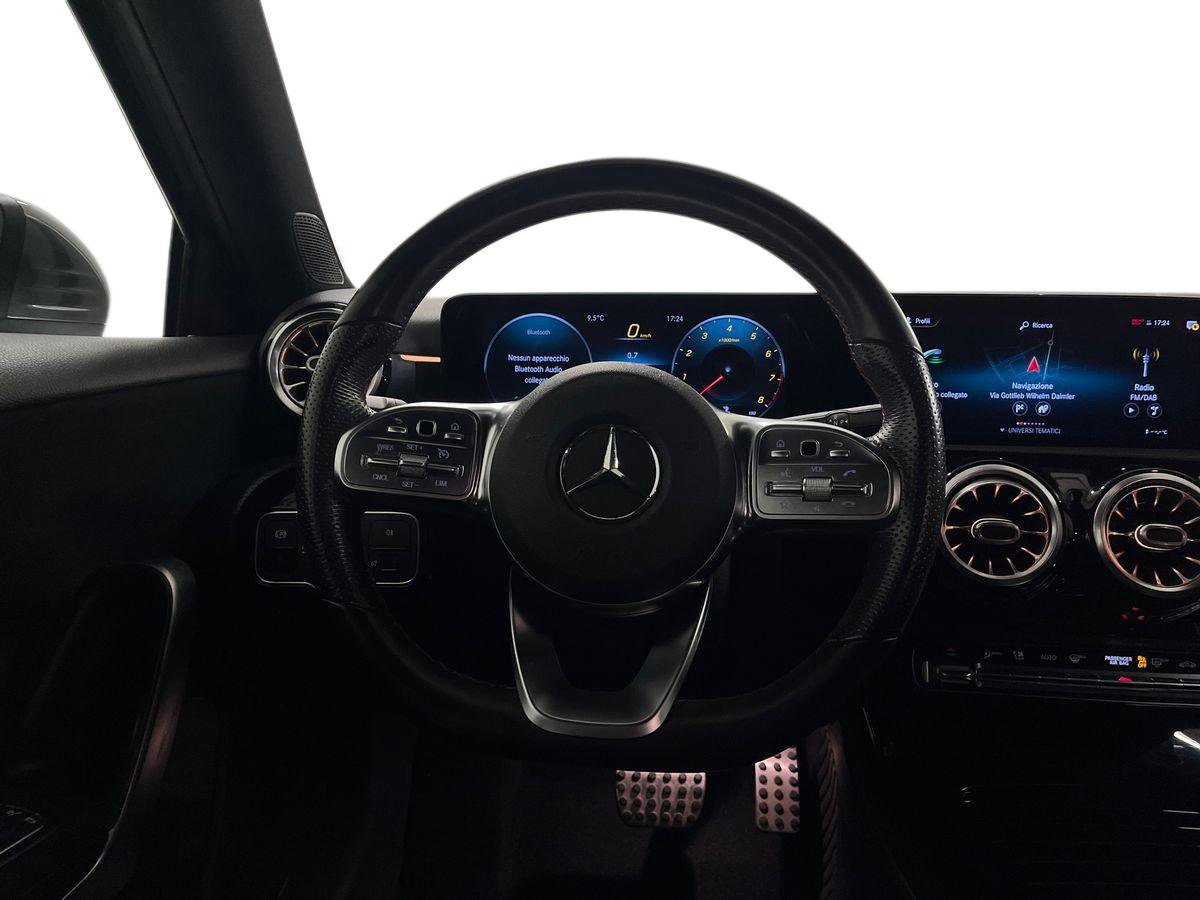 A 200 Premium auto - Certified