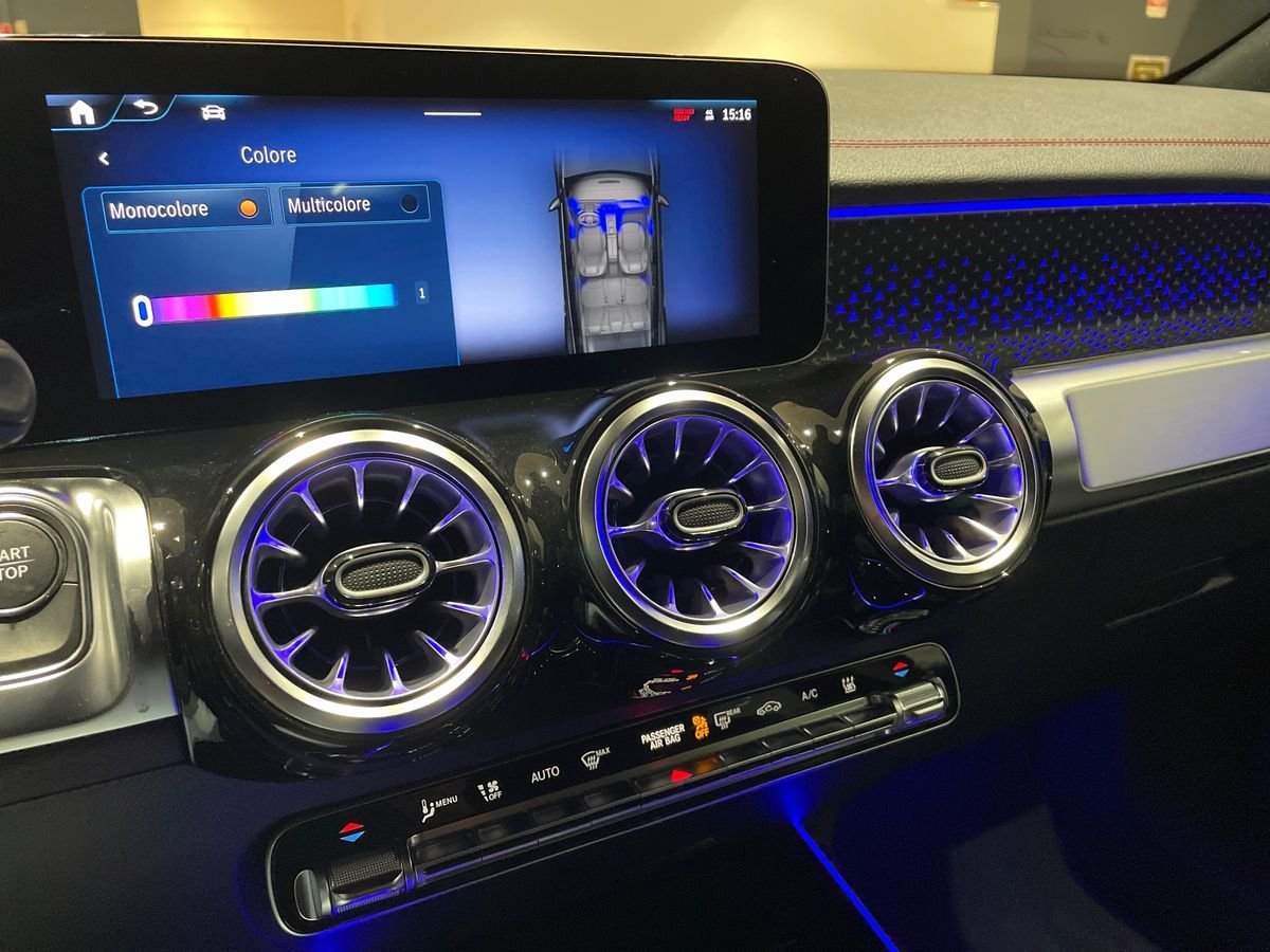 EQB 250+ AMG Line Advanced - Certified