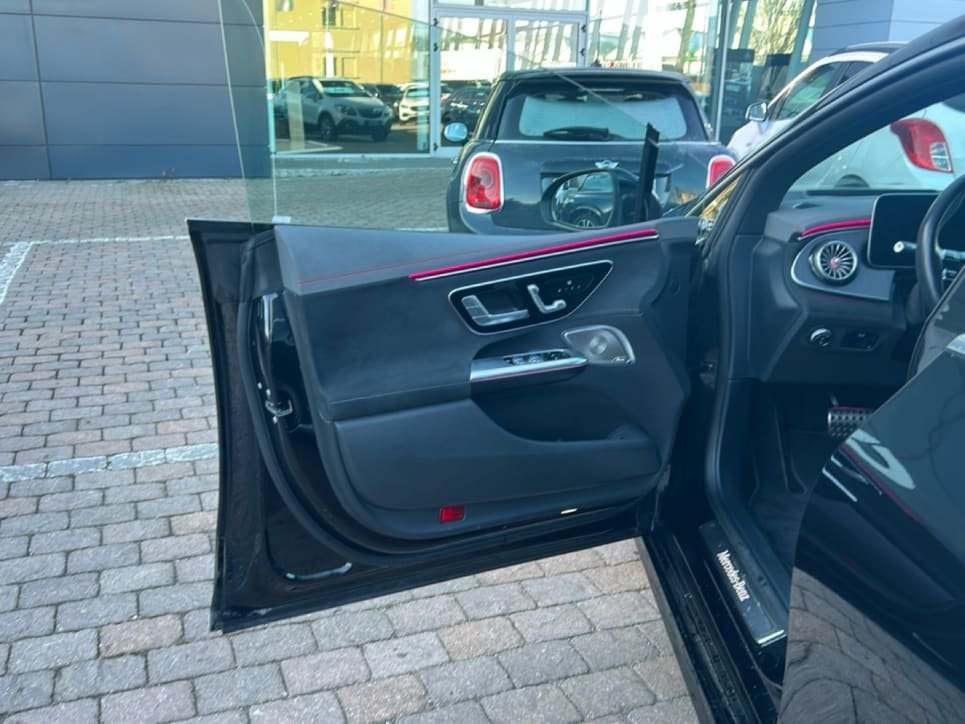 EQE 300 Premium Plus - Certified