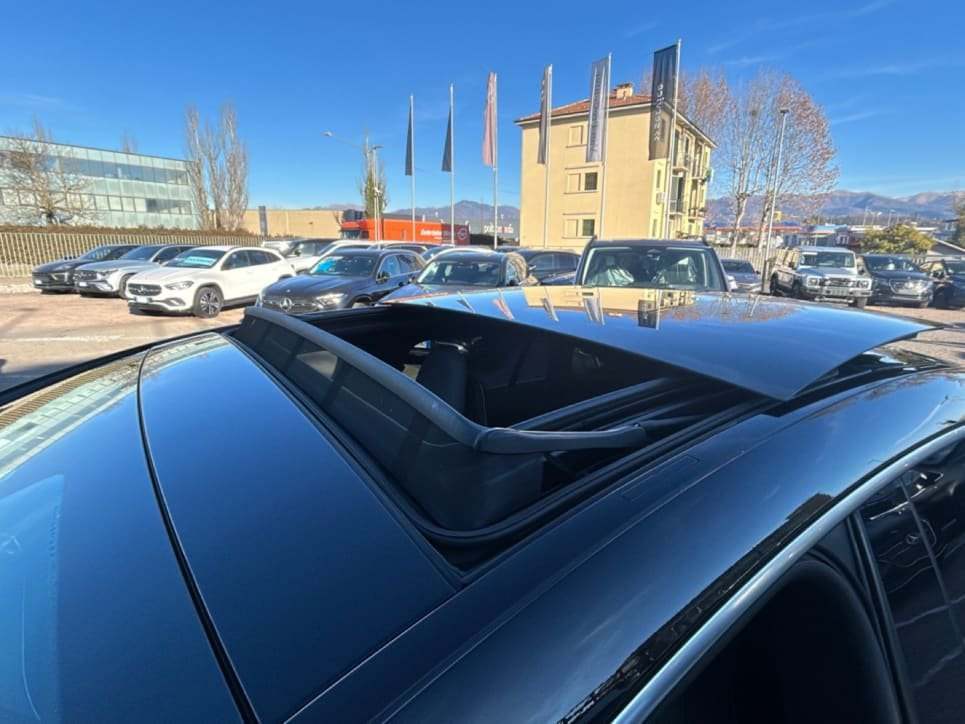 EQE 300 Premium Plus - Certified