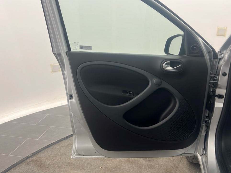 Forfour eq Passion my19 - Certified