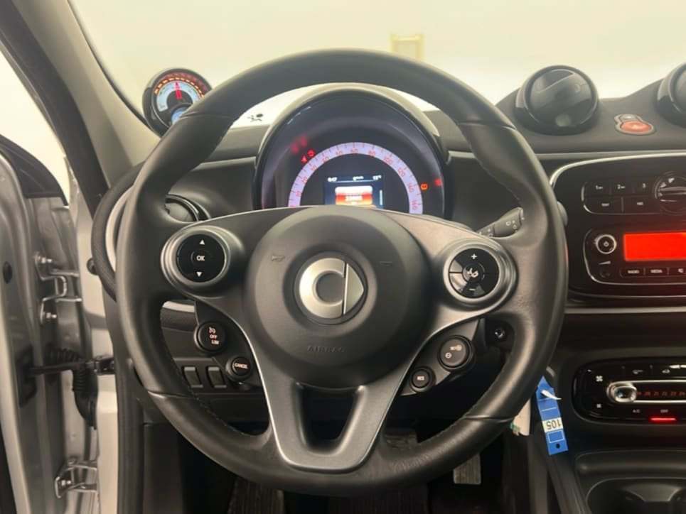 Forfour eq Passion my19 - Certified