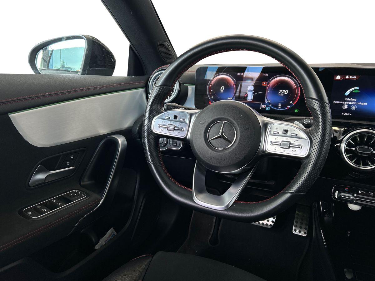 CLA Shooting Brake 200 d Premium auto - Certified