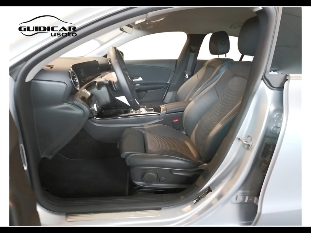 CLA Shooting Brake 180 d Advanced auto - Certified