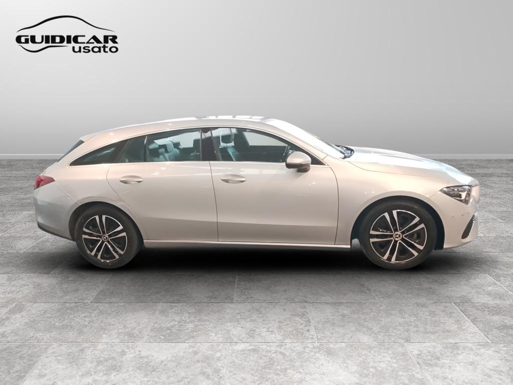 CLA Shooting Brake 180 d Advanced auto - Certified