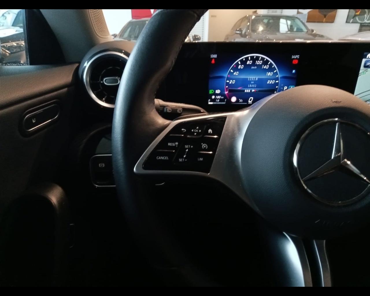 CLA Shooting Brake 180 d Advanced auto - Certified