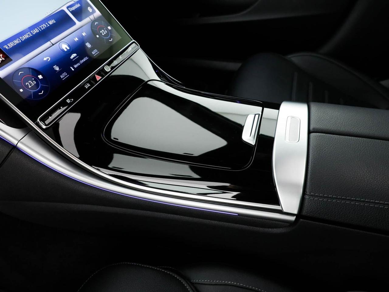 C SW 300 d mhev Premium Pro auto - Certified