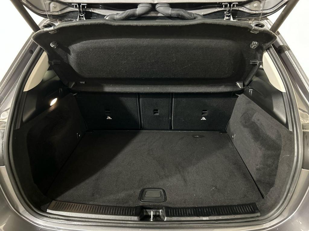 B 180 Progressive Advanced auto - Certified