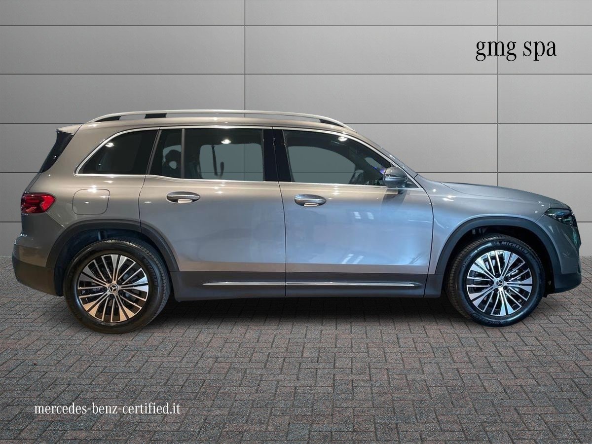 EQB 300 Progressive Advanced 4matic - Certified