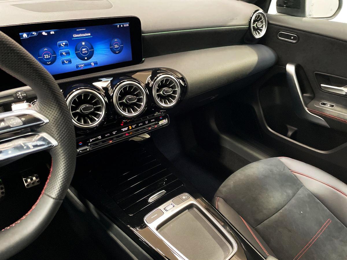 A 180 d AMG Line Premium auto - Certified