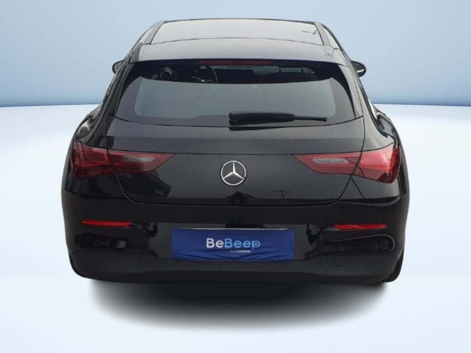 CLA Shooting Brake 180 d Advanced auto - Certified