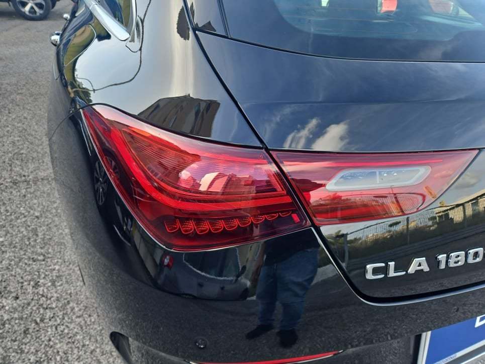 CLA Shooting Brake 180 d AMG Line Advanced Plus au - Certified