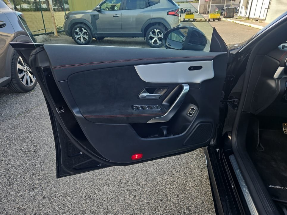 CLA Shooting Brake 180 d AMG Line Advanced Plus au - Certified