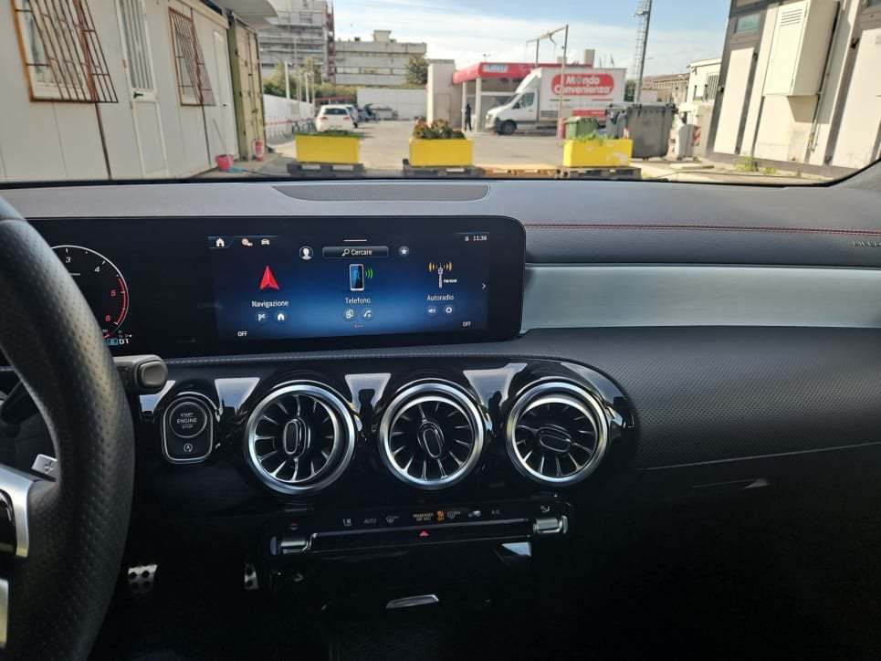 CLA Shooting Brake 180 d AMG Line Advanced Plus au - Certified