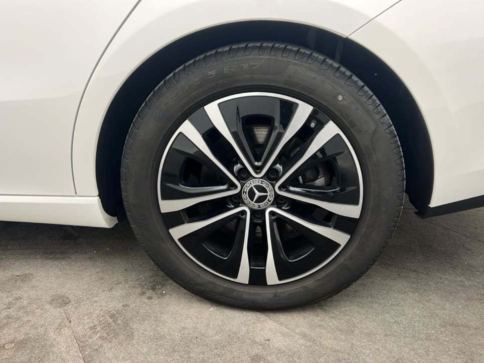 CLA Shooting Brake 180 AMG Line Advanced Plus auto - Certified