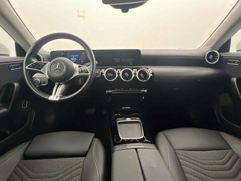 CLA Shooting Brake 180 AMG Line Advanced Plus auto - Certified