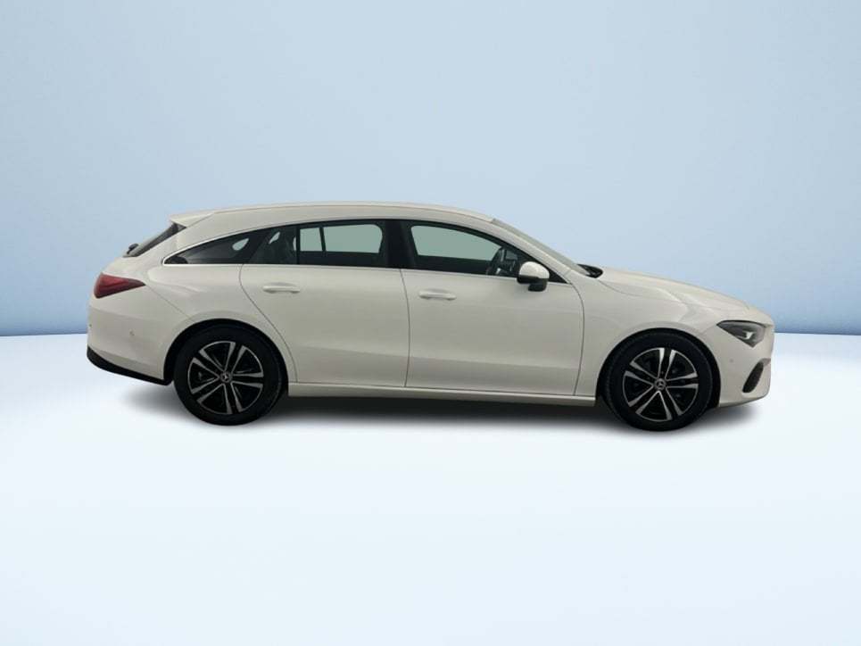 CLA Shooting Brake 180 AMG Line Advanced Plus auto - Certified