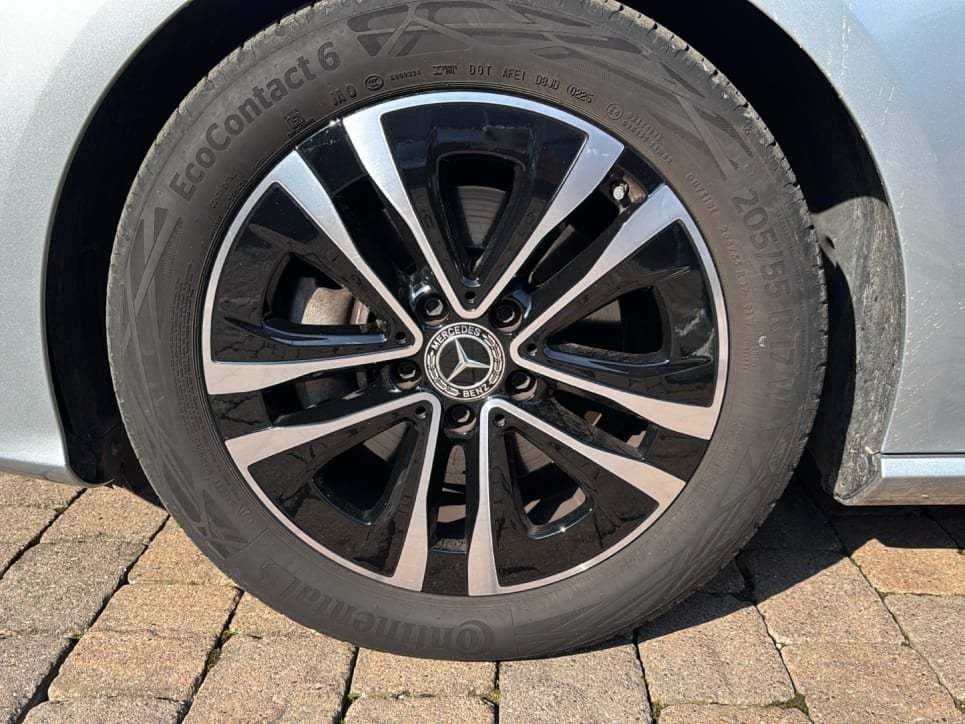 CLA Shooting Brake 180 d Advanced auto - Certified