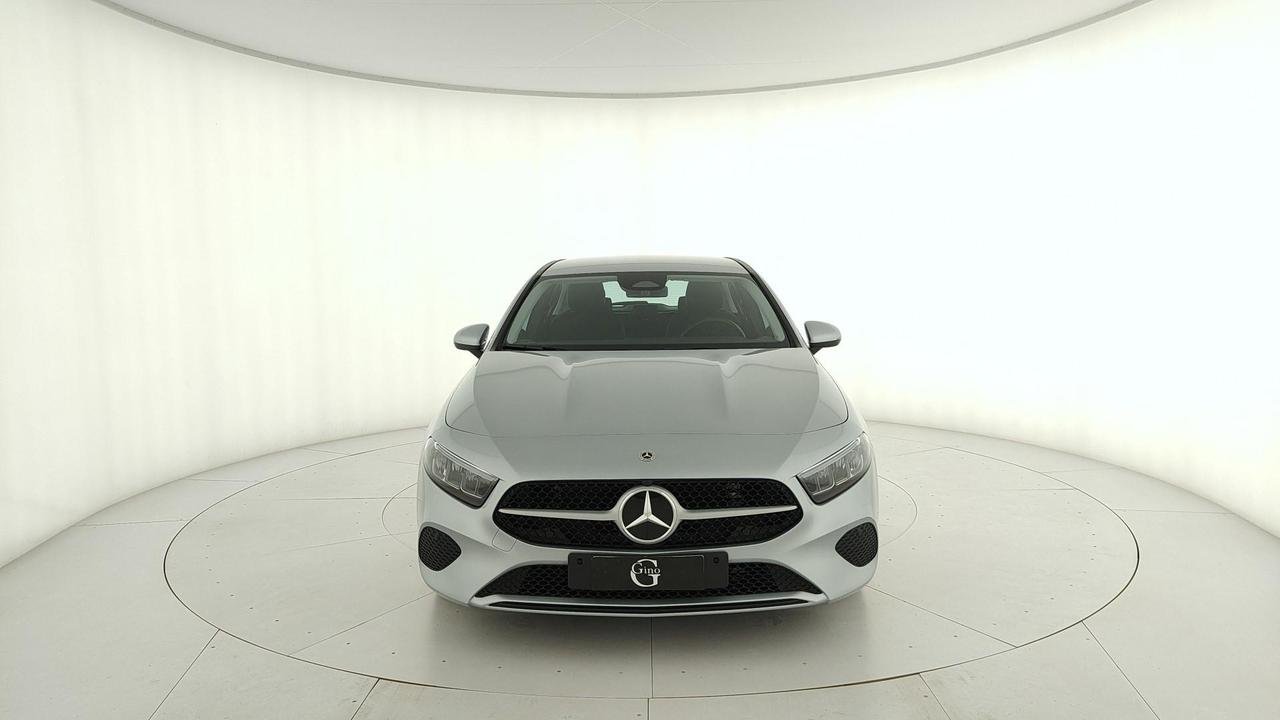 A 180 d Advanced auto - Certified