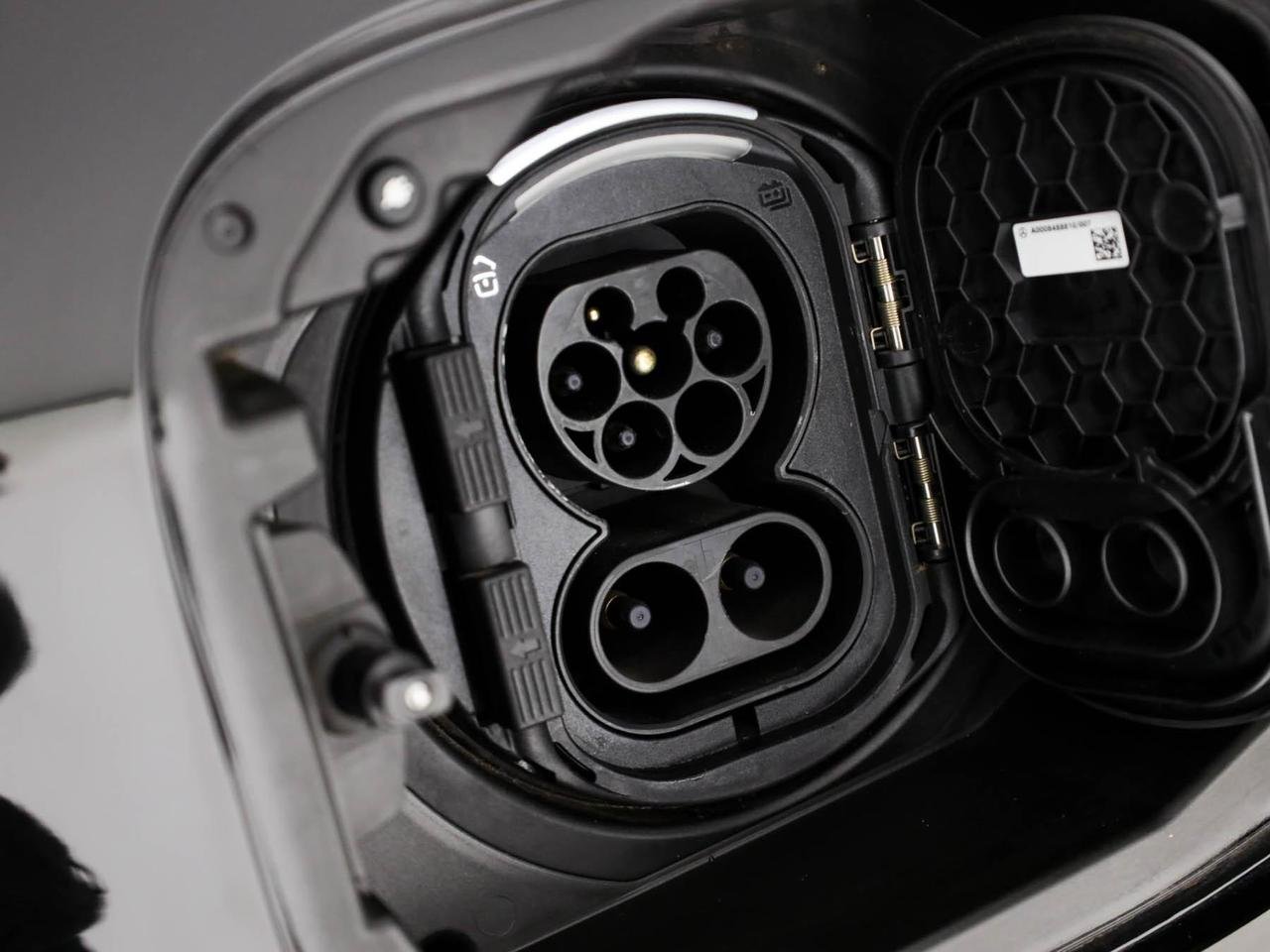 A 250 e eq-power Business Extra auto - Certified