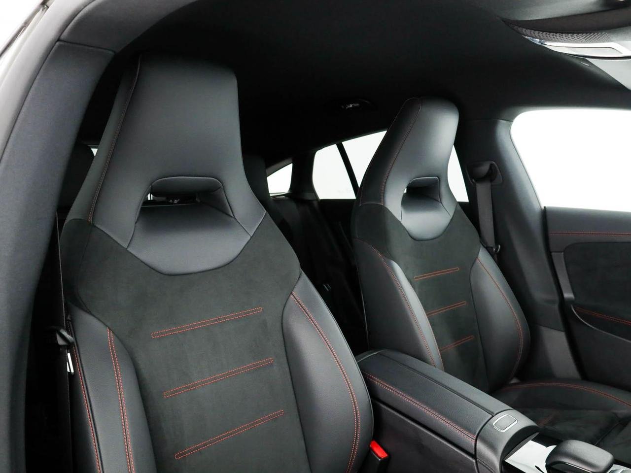 CLA Shooting Brake 180 d Premium auto - Certified