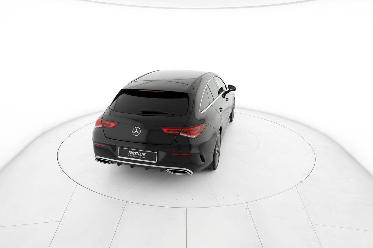 CLA Shooting Brake 180 d Premium auto - Certified