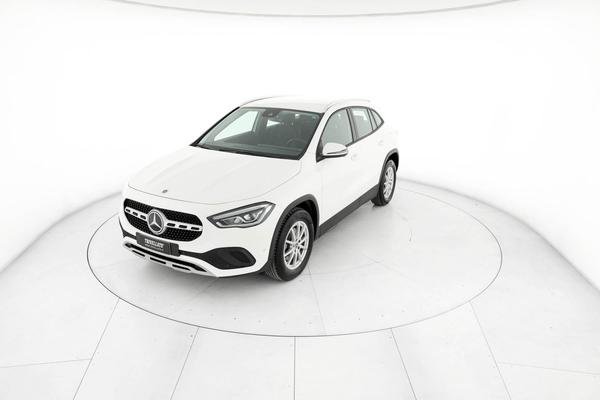 GLA 180 d Business Extra auto - Certified