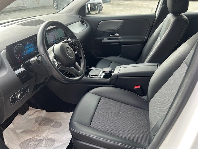 GLA 180 d Business Extra auto - Certified