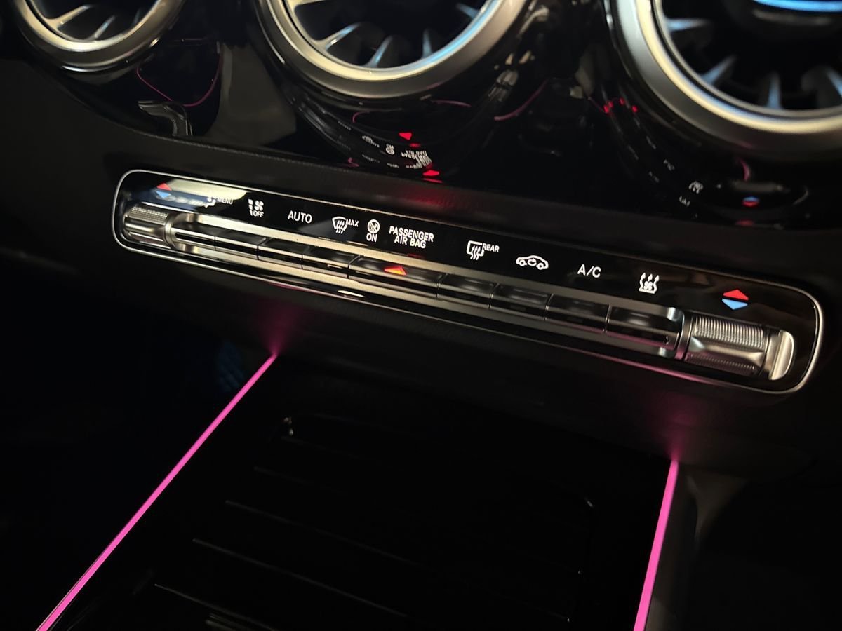 EQA 300 Progressive Advanced 4matic - Certified