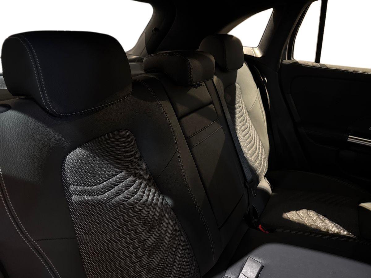 EQA 300 Progressive Advanced 4matic - Certified